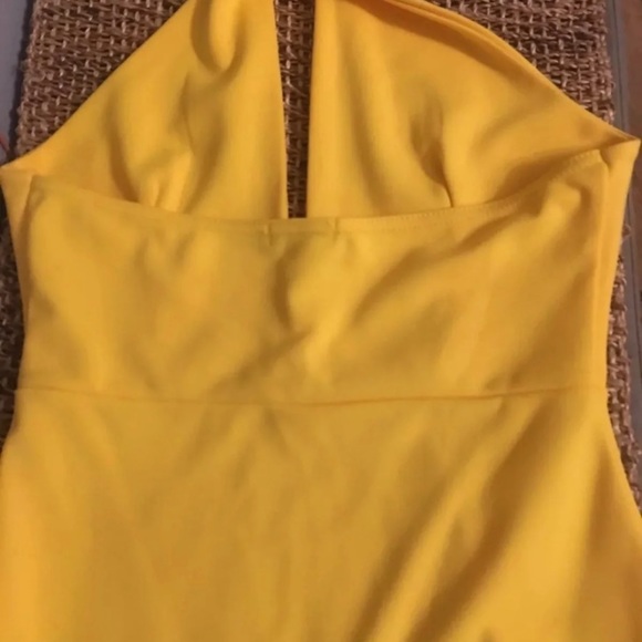 Boohoo Night Women’s Jo Strappy Open Back Halter Bodycon Dress Yellow US:4 UK 9 - Picture 1 of 12